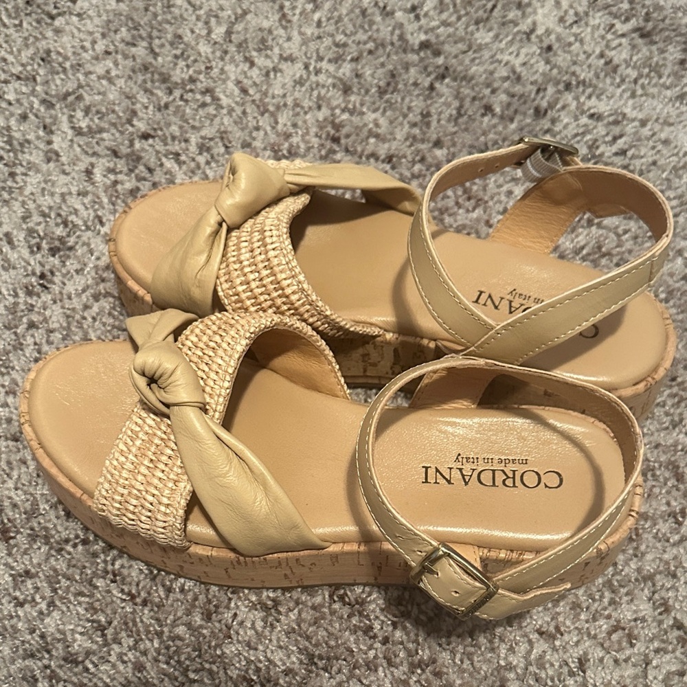 Cordani Kaylin Ankle Strap Platform Sandals size 38